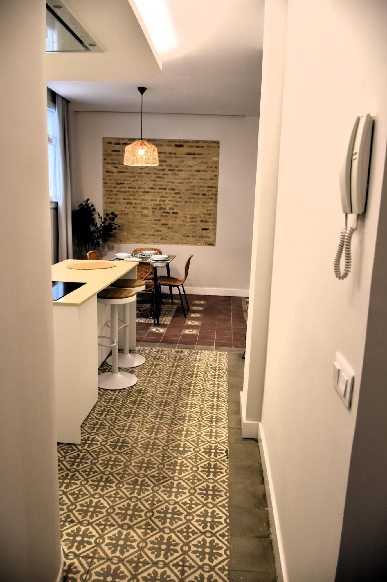 Apartamento Puerta Carmona Sevilla Exterior foto
