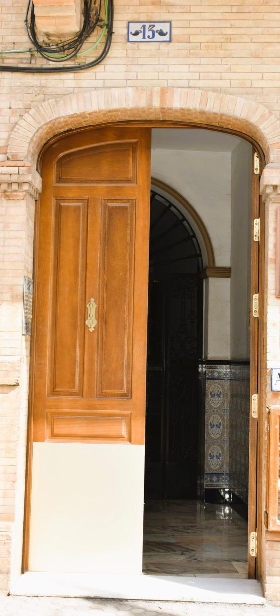 Apartamento Puerta Carmona Sevilla Exterior foto